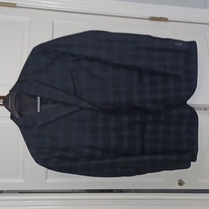 Men's Kenneth Cole 44R, 2 button blue plaid dinner jacket